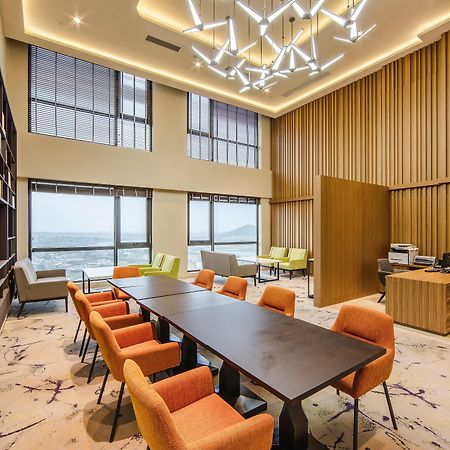 Holiday Inn Putian Xiuyu By Ihg מראה חיצוני תמונה